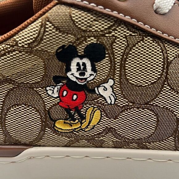 Disney X Coach Clip Low Top Sneaker With Mickey Mouse CN431- NWB- Men 10 - Picture 10 of 11